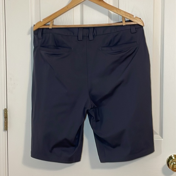 Rhône Commuter Short 11”, Dark Grey, 34 - Picture 3 of 7